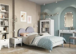 Biała komoda z szufladami dla nastolatka FEMII