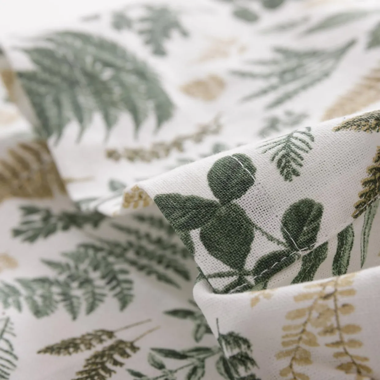 Fartuszek kuchenny bawełniany w paprotki 60x80 cm