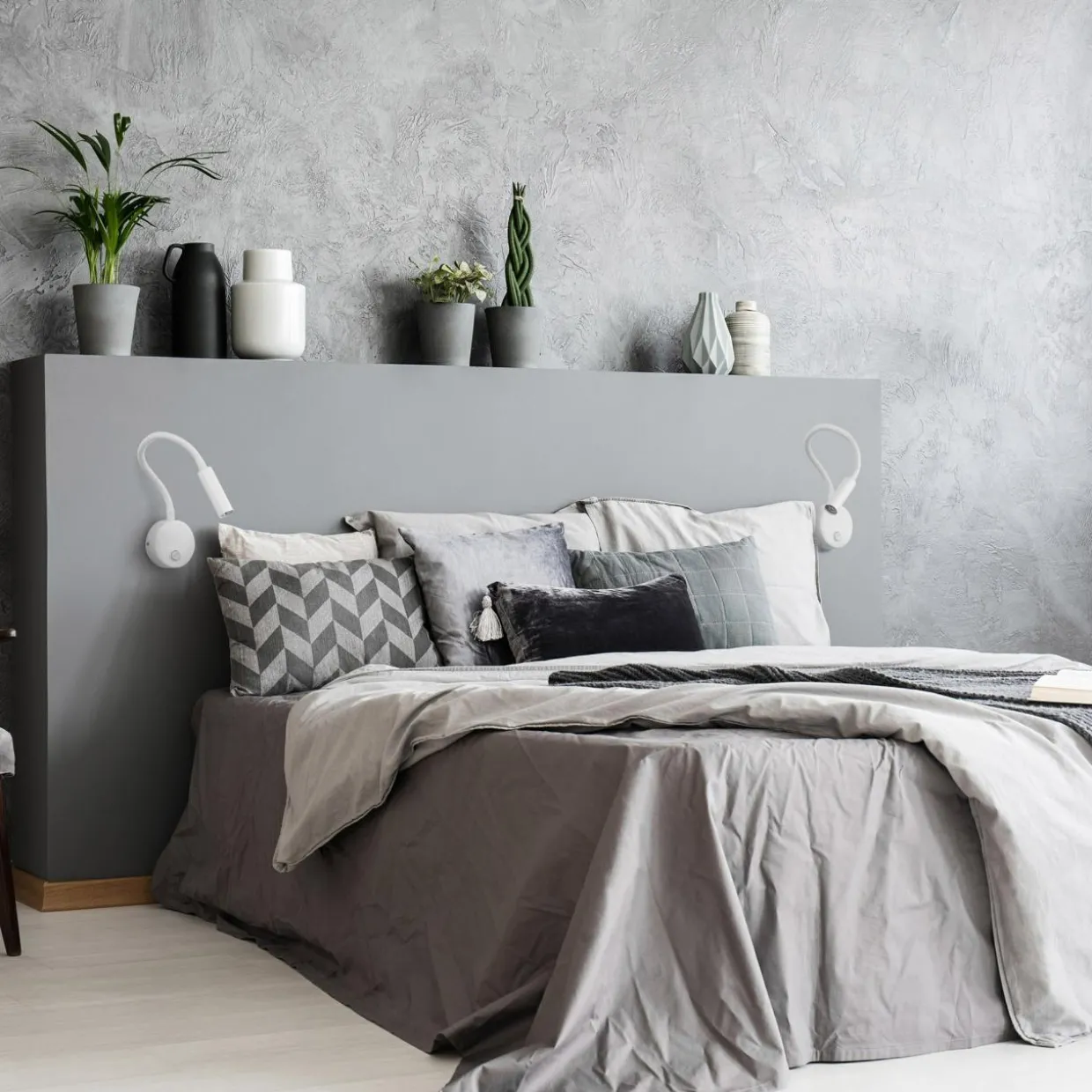 Kinkiet z włącznikiem biały LAGOS