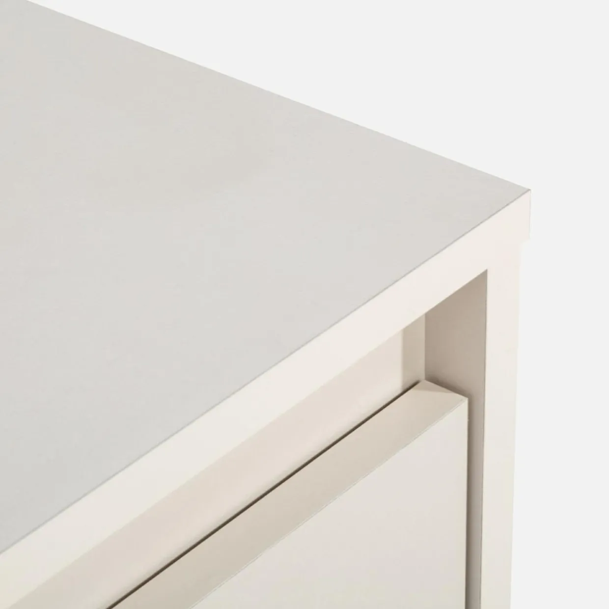 Komoda z szufladami na metalowych nóżkach TORINO kaszmir