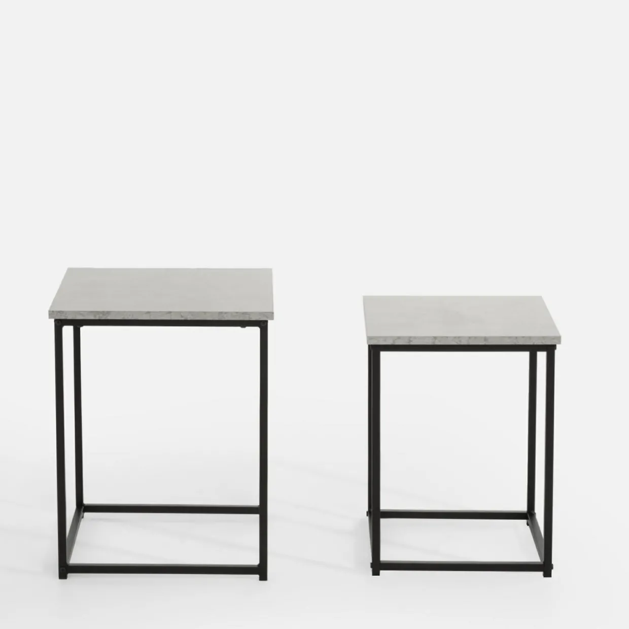 Komplet 2 metalowych stolików