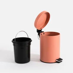 Kosz na śmieci z pedałem różowy 3 l