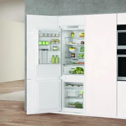 Lodówka do zabudowy 6 zmysł WHIRLPOOL WHC18T322
