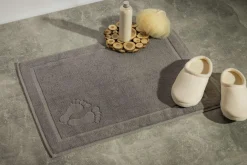 Mata łazienkowa STOPKI szary 50x70 cm