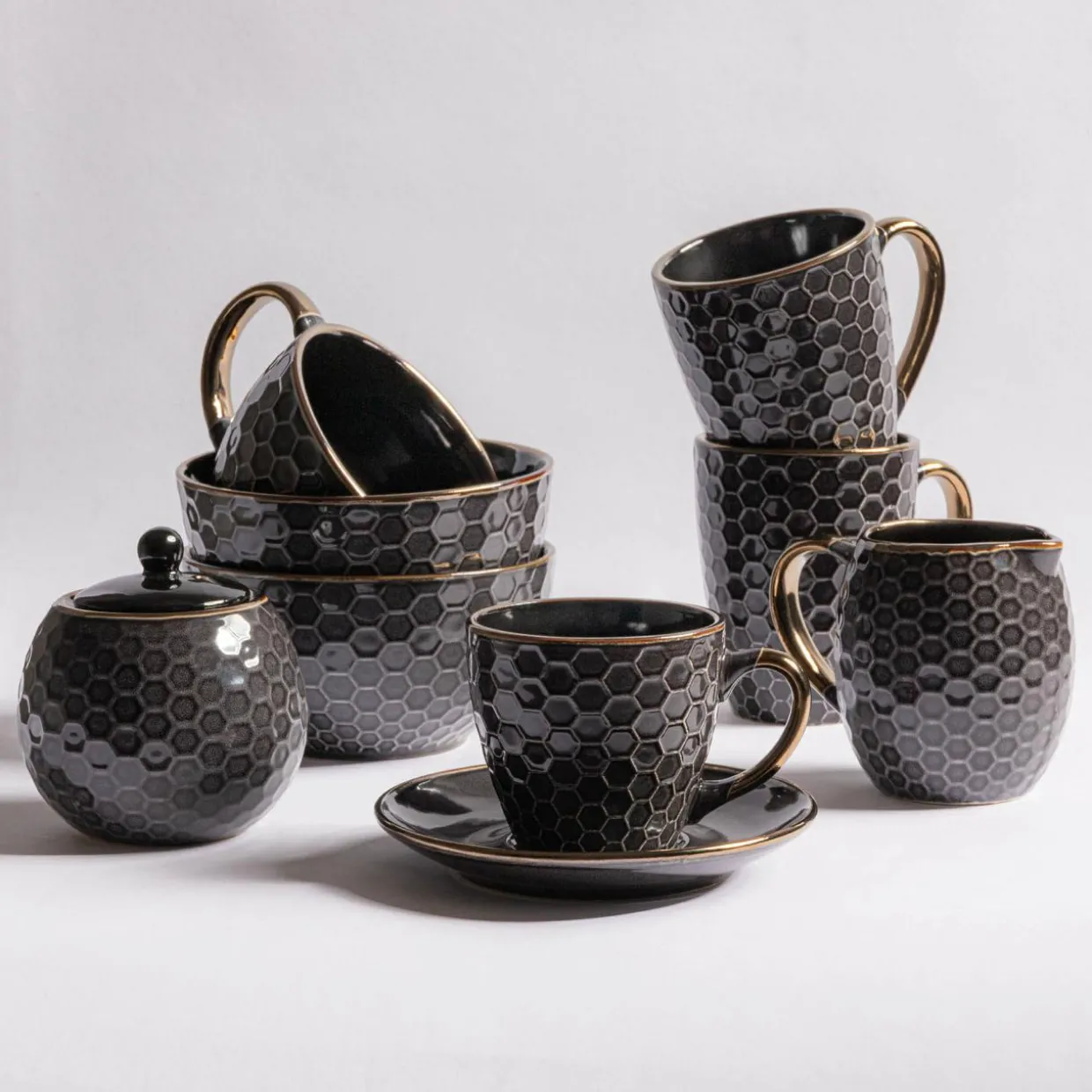 Miska ceramiczna czarna BRESCA 650 ml