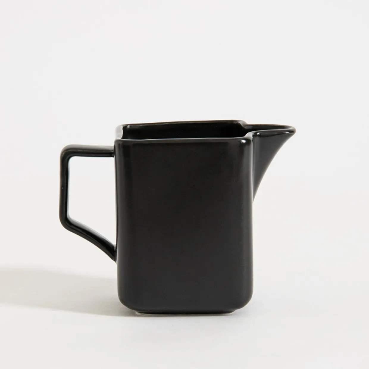 Mlecznik porcelanowy czarny BONA