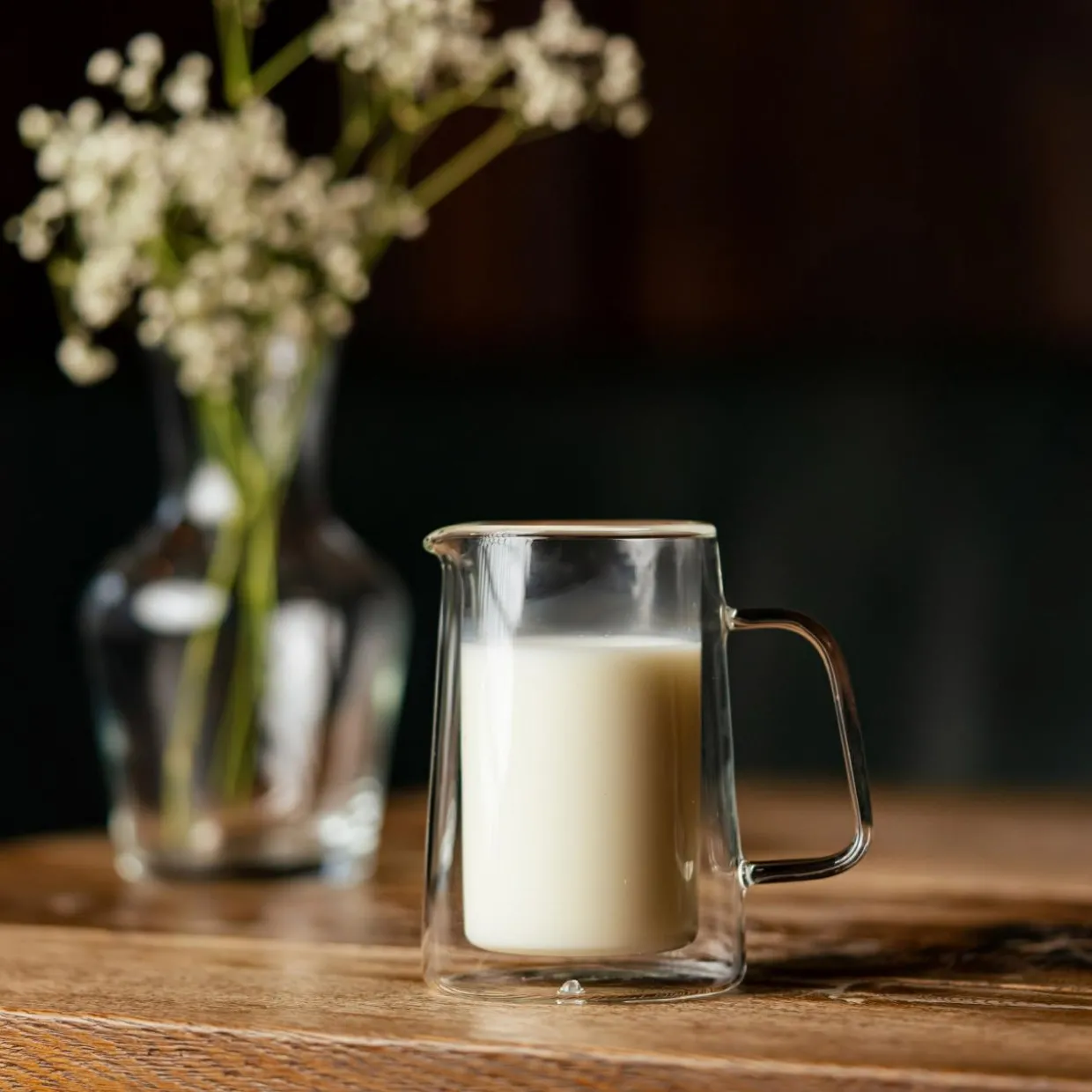 Mlecznik z podwójną ścianką DIVA 200 ml