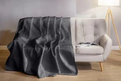 Narzuta na łóżko pikowana w liście szara FERN 240x260 cm