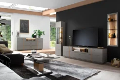 Nowoczesna przeszklona witryna do salonu SEVILLA