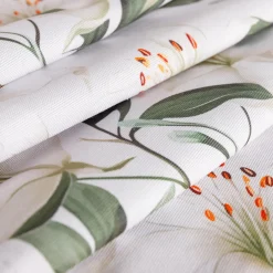 Obrus biały w kwiaty GARDENA 140x240 cm