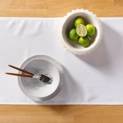 Obrus kremowy w falowane linie WAVES 40x120 cm