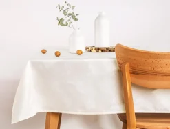 Obrus na stół champagne ROSE 140x220 cm