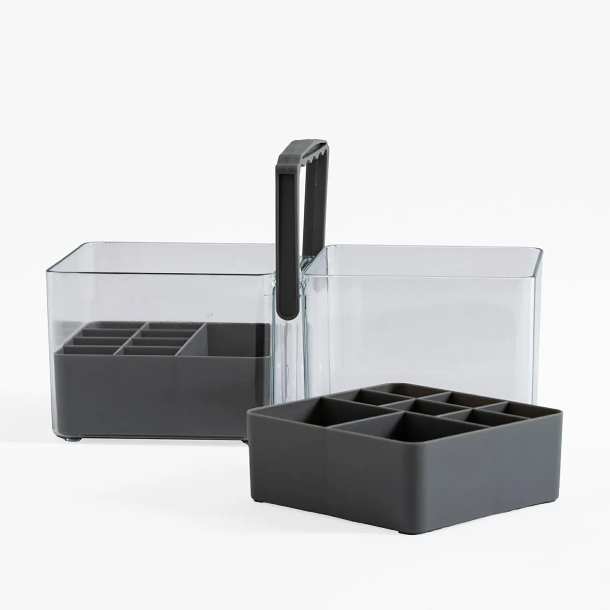 Organizer z wyjmowanymi przegródkami