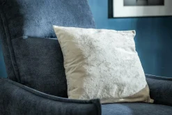 Poszewka dekoracyjna biała WERSAL 45x45 cm