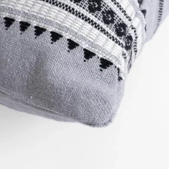 Poszewka szaro-biała ORIENT 40x40 cm