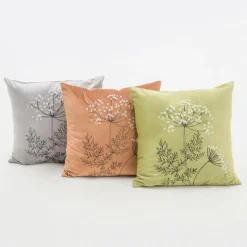 Poszewka welurowa z haftem jasnoszara ANISE 45x45 cm