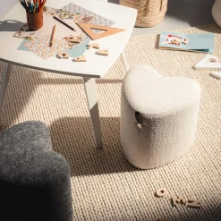 Puf mały serce kremowy ILLON