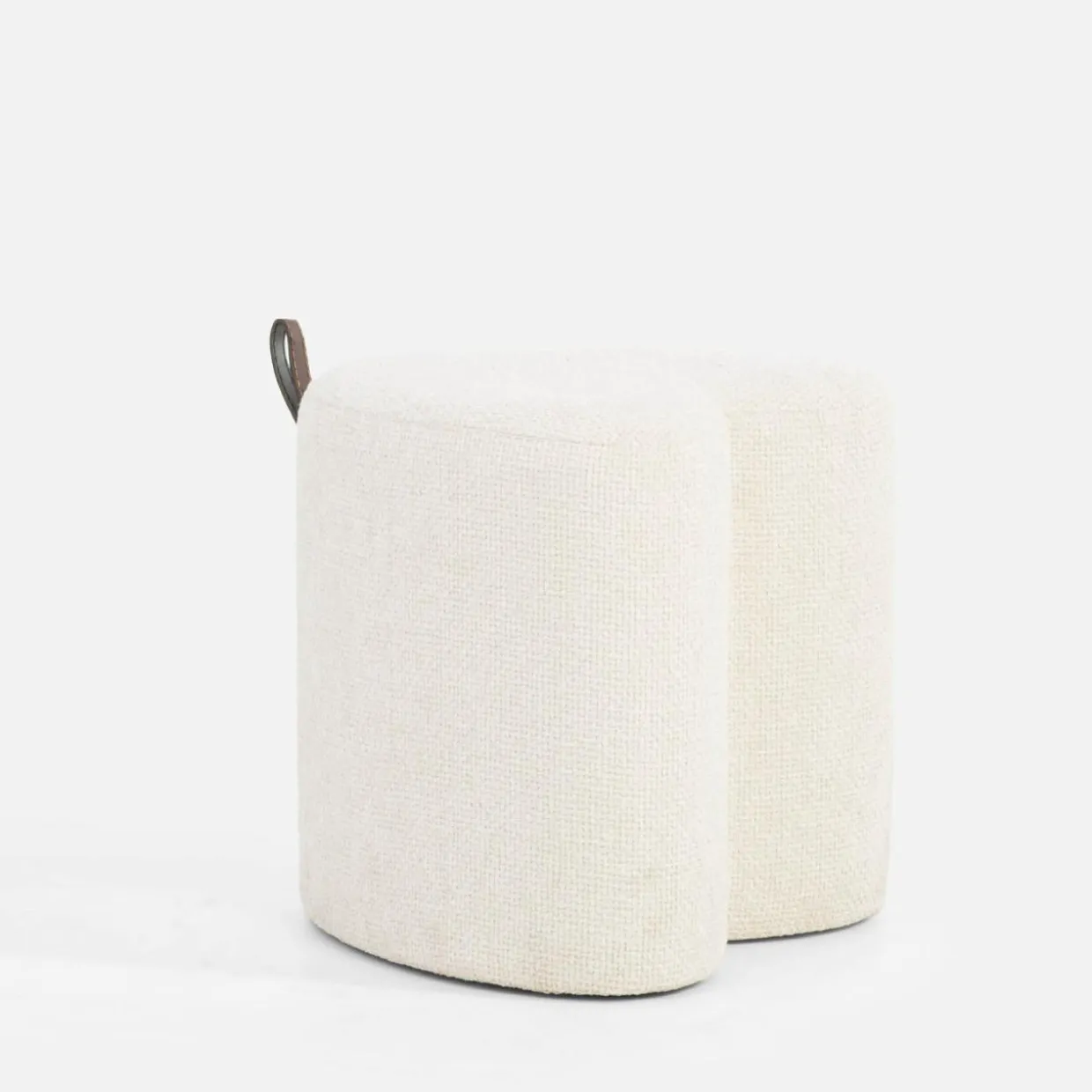 Puf mały serce kremowy ILLON