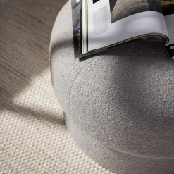 Puf okrągły boucle jasnoszary IQOMO