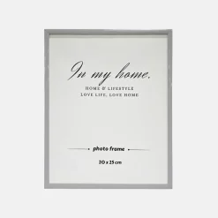Ramka na zdjęcie 20x25 do salonu biała