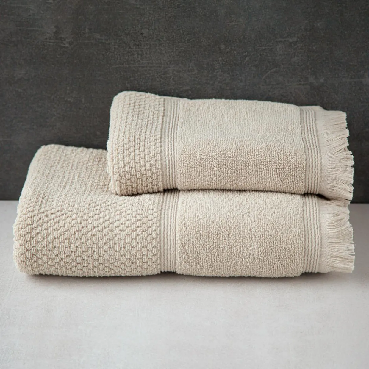 Ręcznik bawełniany z frędzlami beżowy SANTORINI 50x90 cm