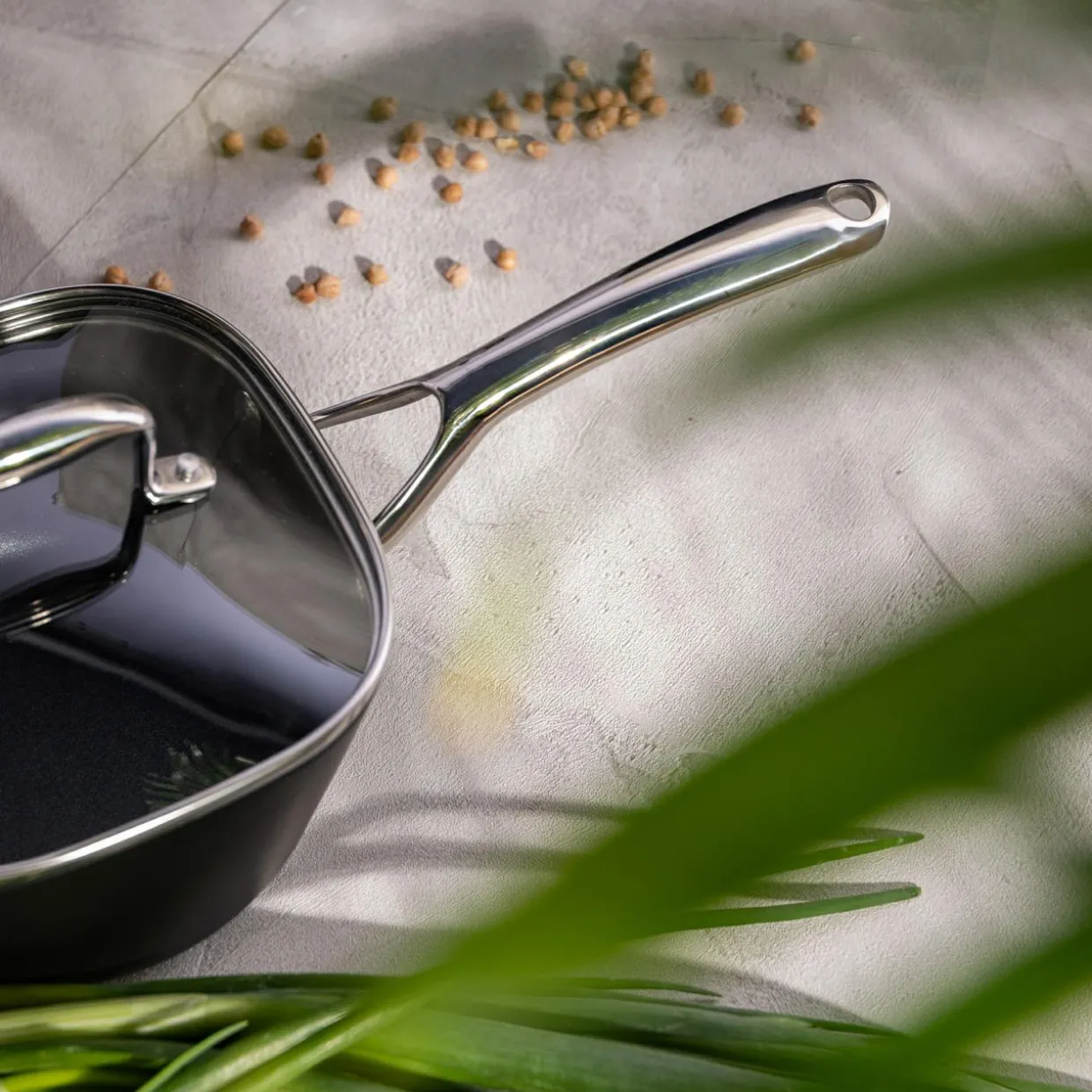 Rondel czarny QUADRATO 1,7 l