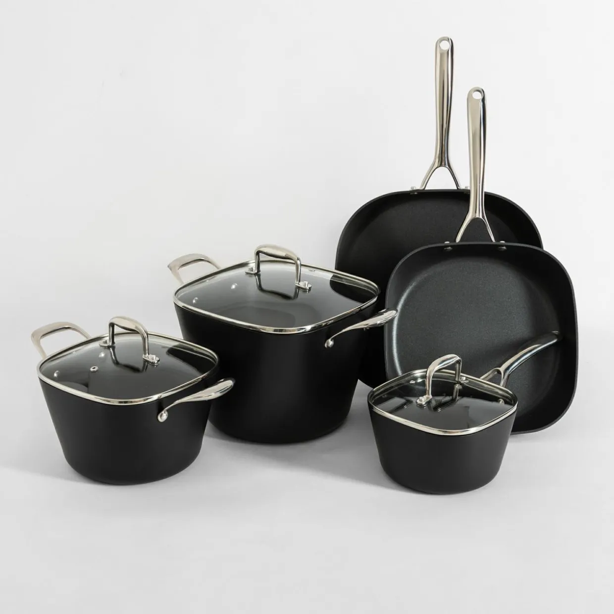 Rondel czarny QUADRATO 1,7 l