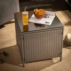 Stolik do ogrodu kwadratowy SKOTI szary