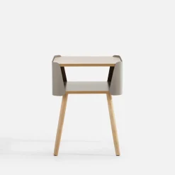 Stolik kawowy z półką HANGARU