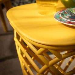 Stolik ogrodowy z pojemnikiem HAMILLO żółty