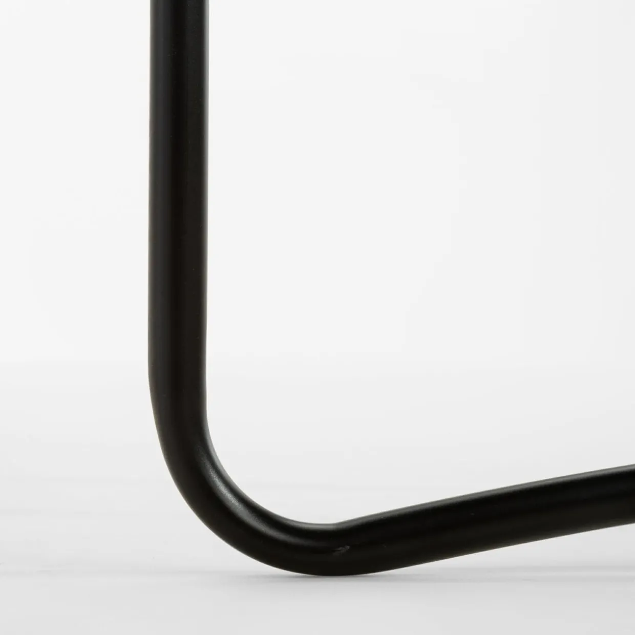 Stolik z tacą czarny 46 cm