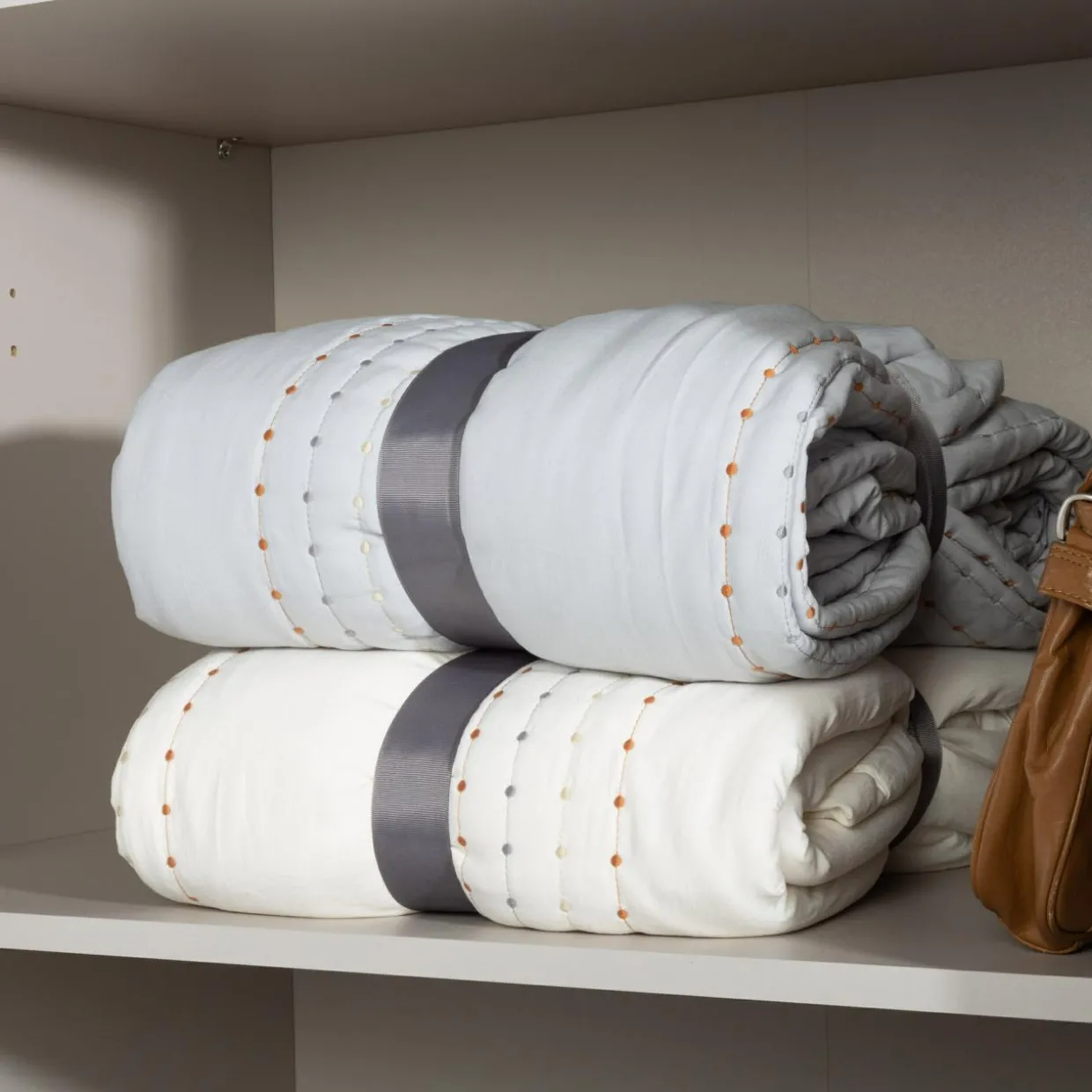 Szafa z lustrem LUSE