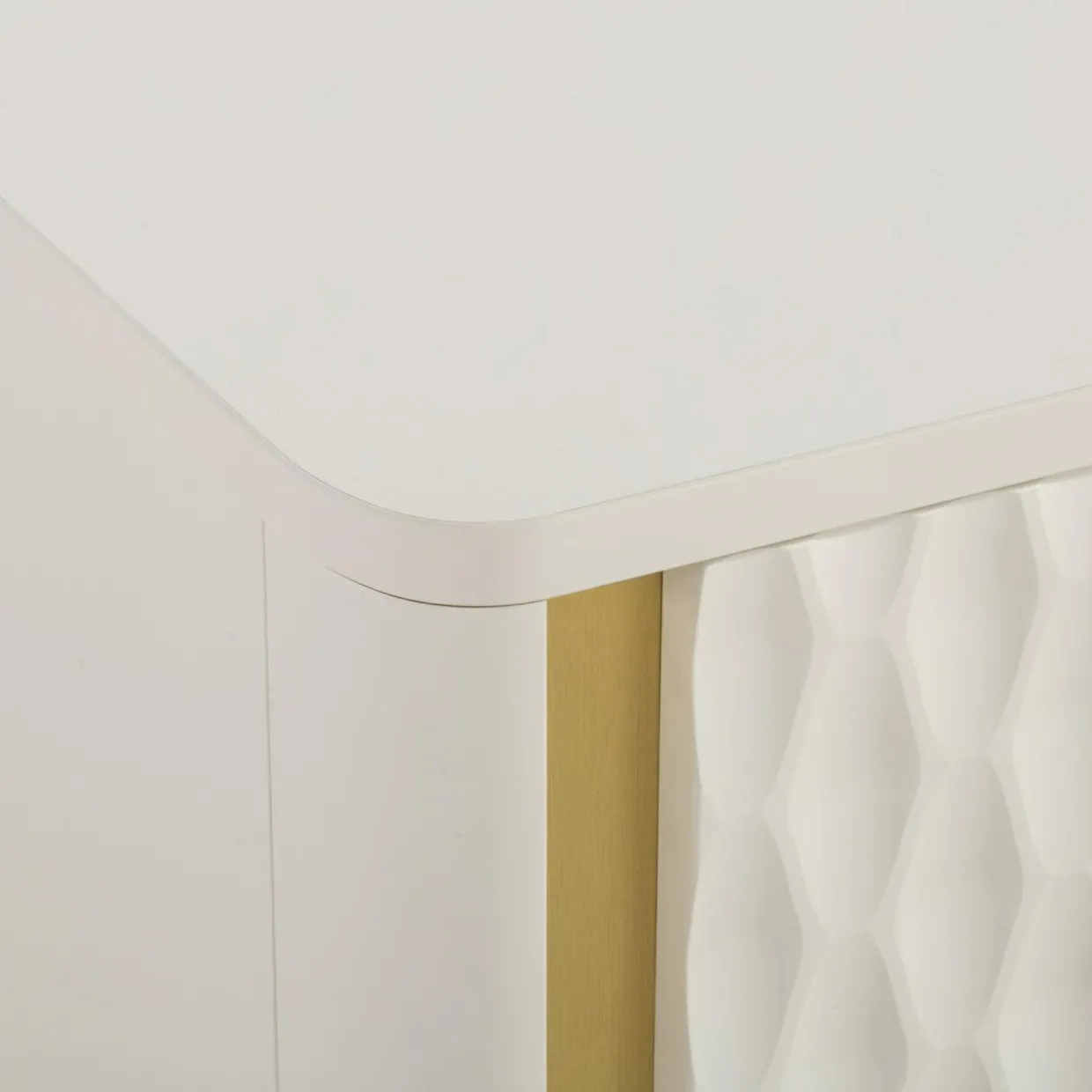 Szafka RTV z oświetleniem FORREST HILLS 140,4 cm