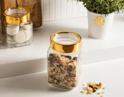 Szklany pojemnik do żywności ze złotą pokrywką 700 ml