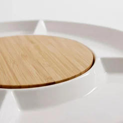 Talerz do serwowania z bambusową deską