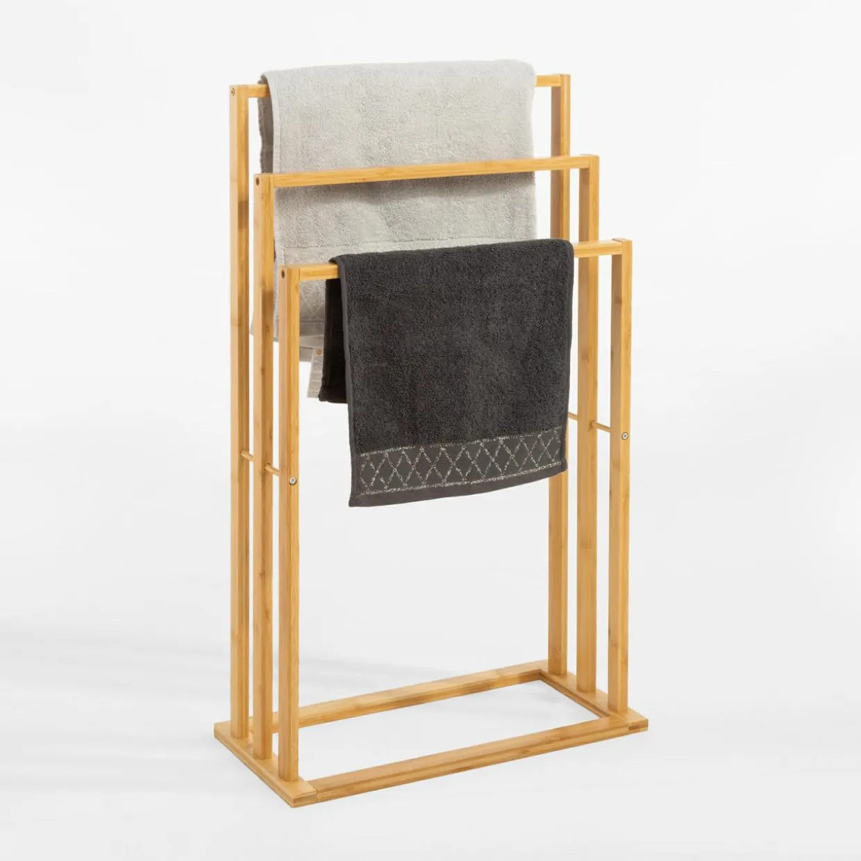 Wieszak na ręczniki stojący bambusowy
