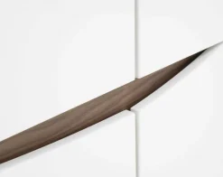 Witryna SAINT TROPEZ z oświetleniem