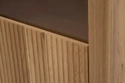 Witryna z ryflowaniem i oświetleniem LED NAVARRA lewa