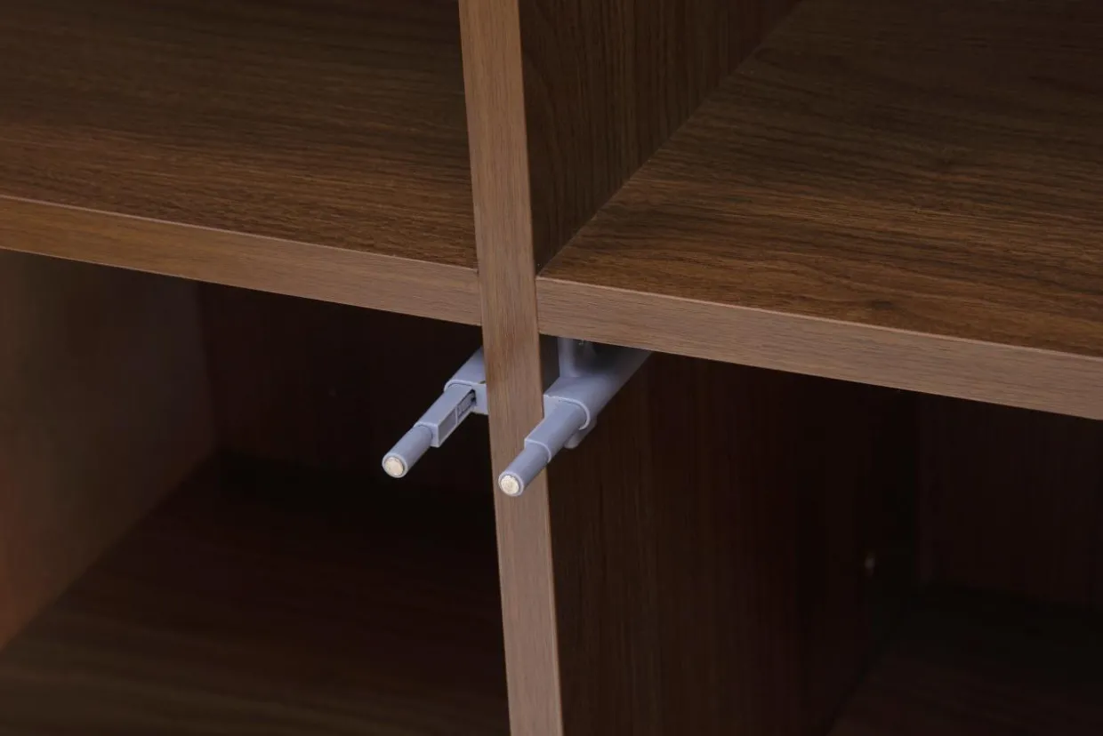 Witryna z ryflowaniem orzechowa DAVIDI