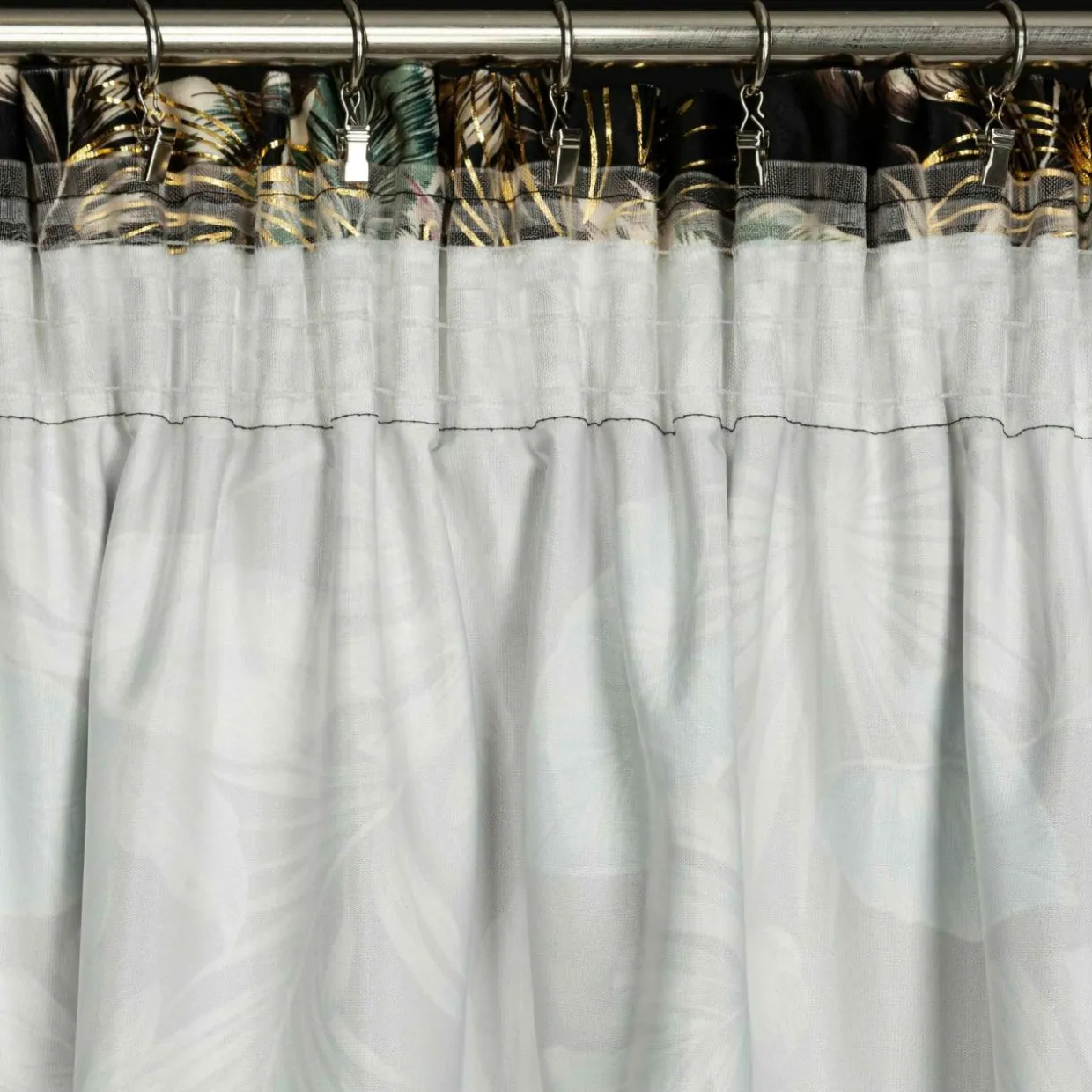 Zasłona do sypialni na taśmie MAROKO 140x270 cm