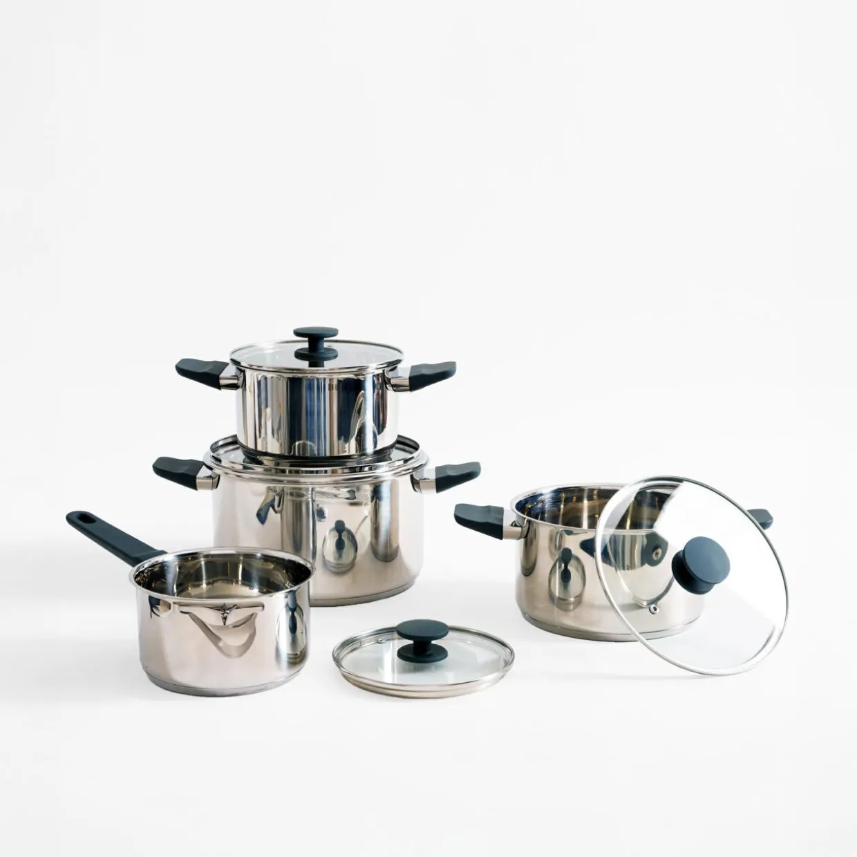 Zestaw 4 garnków na indukcję i gaz LINDE