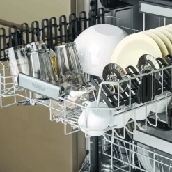 Zmywarka do zabudowy 60 WHIRLPOOL czarna W7IHP42L